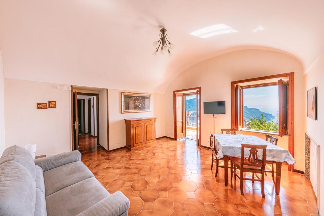 Appartamento Anna In Villa Laura Scala Exterior foto